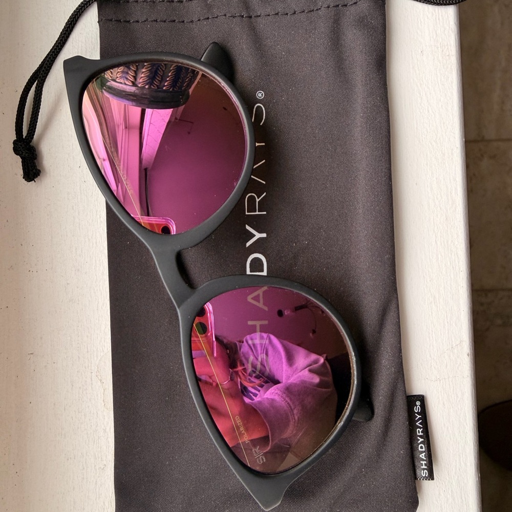 Womens polarized SunRays Glasses w/green gradient